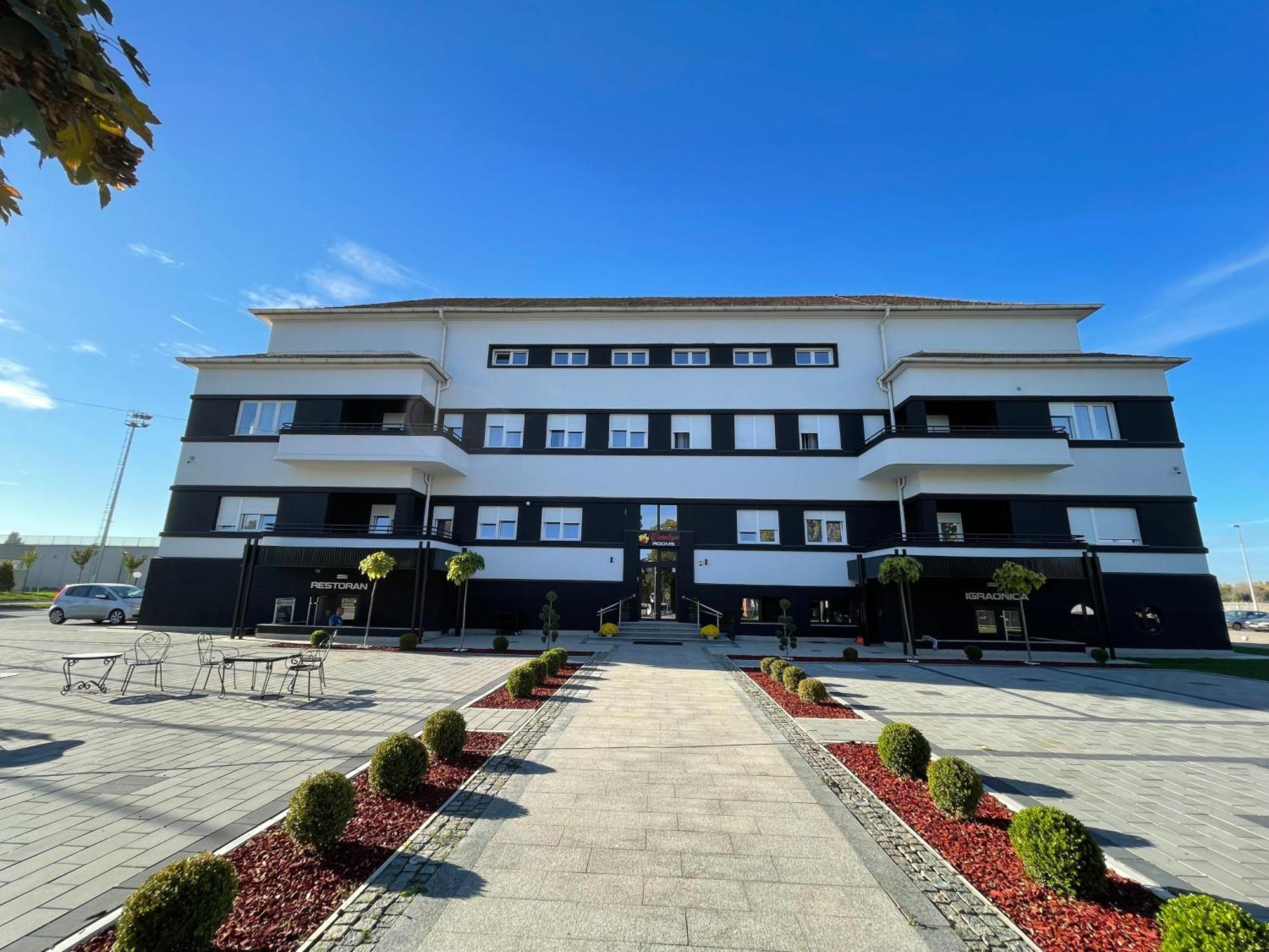 Hotel Cataleya Sabac Exterior photo